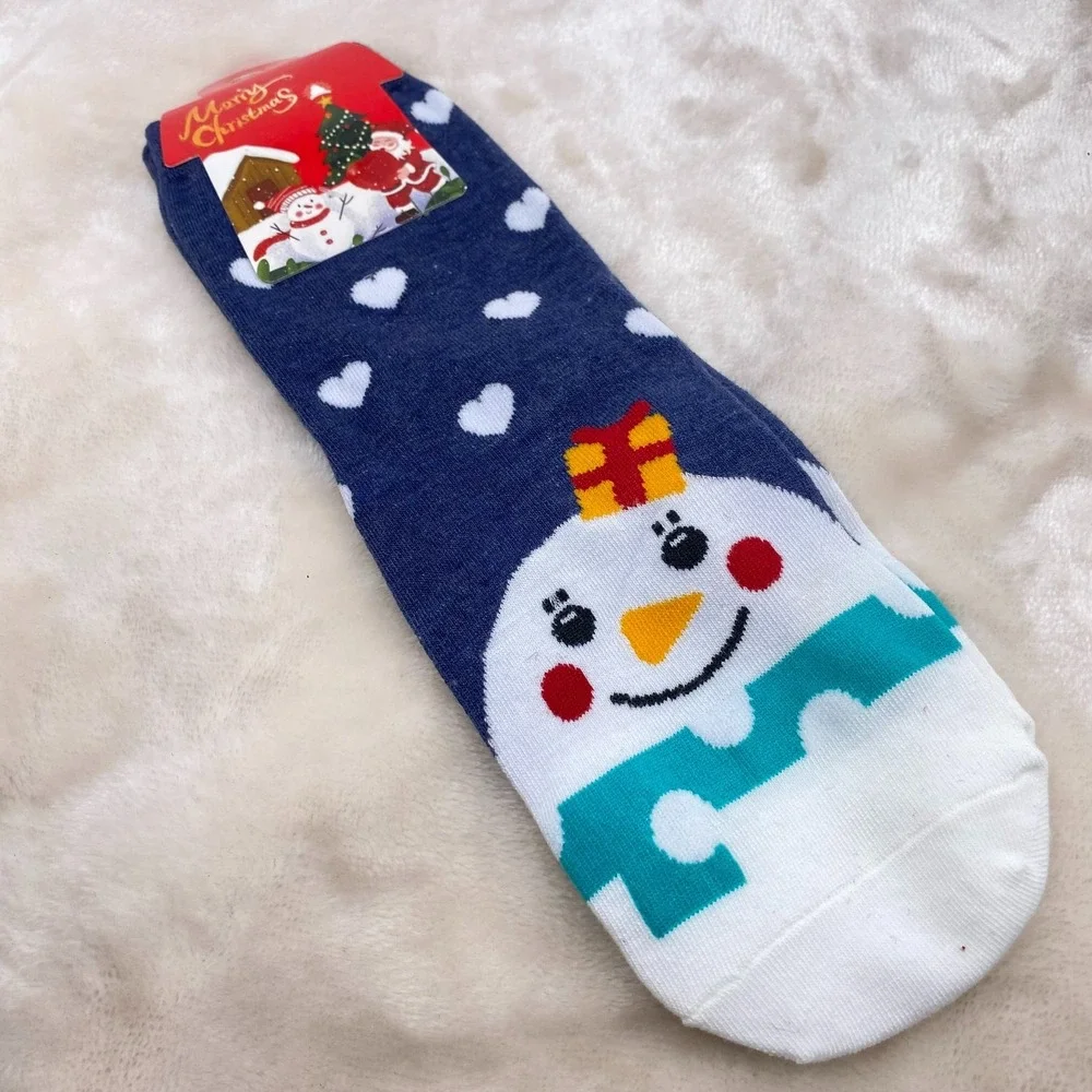 Snowman Christmas Socks Hearts Blue White Novelty Holiday One Size NEW
